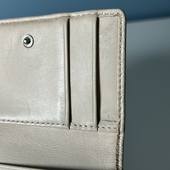 Presented Coach Card Holder/wallet - Picture 4 of 5